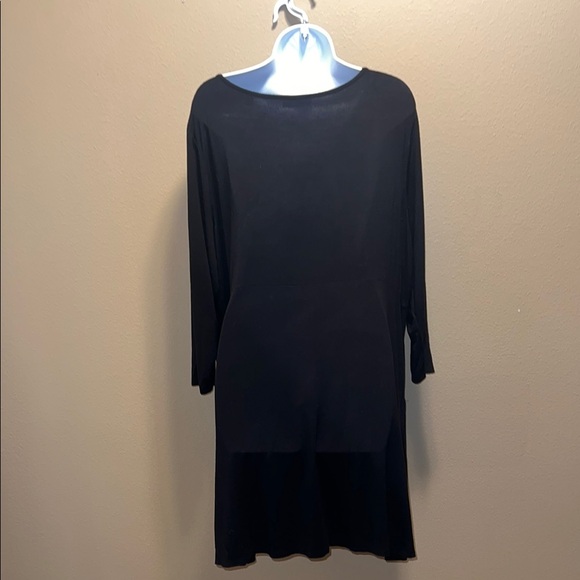 Tahari Women’s Black Long Sleeved Round Crew Neck 3/4 Sleeve Size 1X - Picture 8 of 16